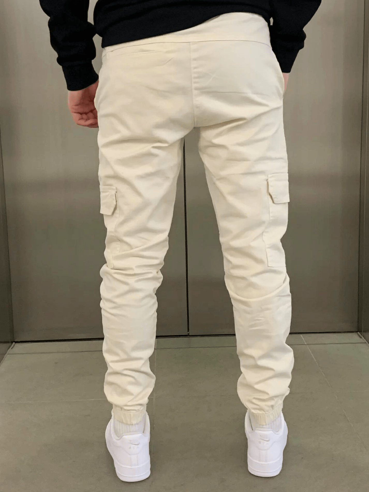 Pantalón Jogger Cargo Confort - Crema