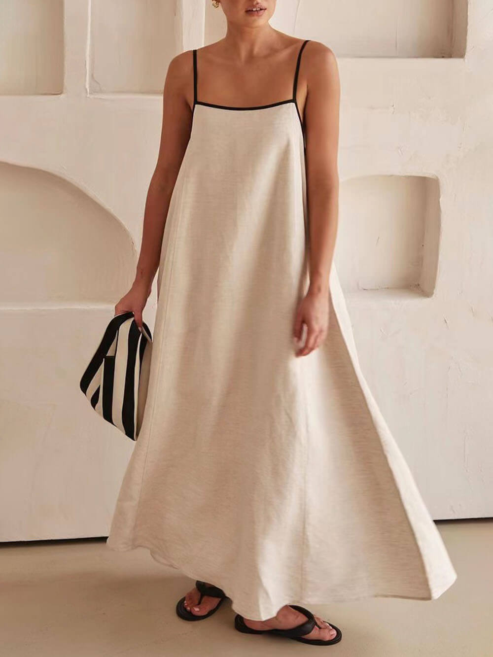 Vestido acampanado con tirantes en contraste Summer Vibe