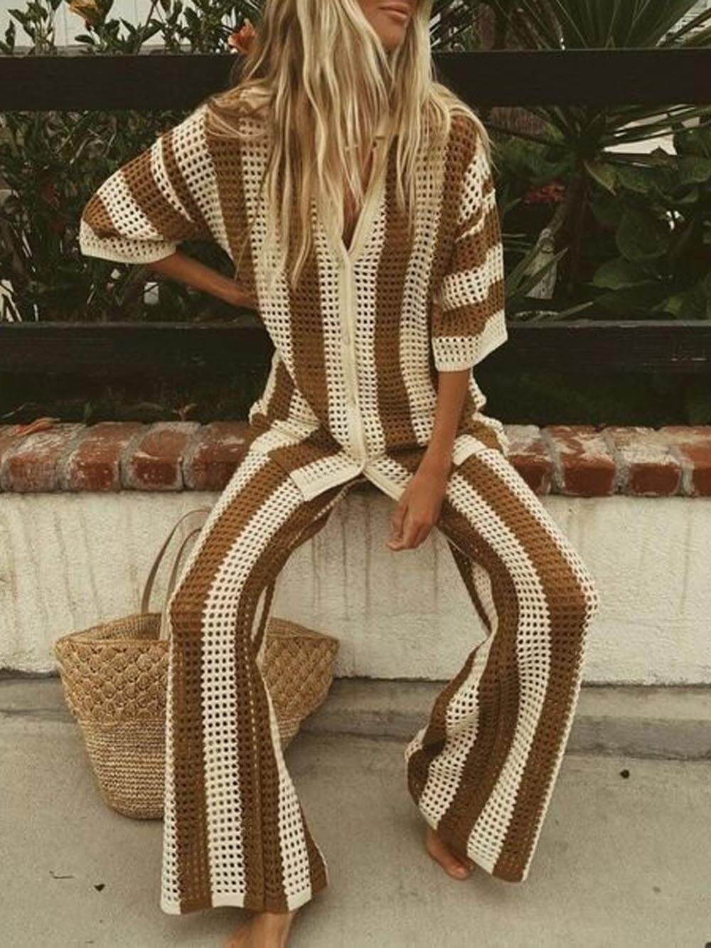 Conjunto Relax Premium: Pantalón Ancho y Blusa a Rayas