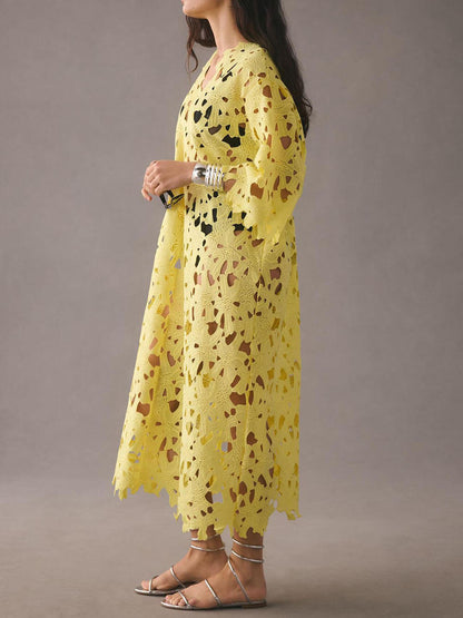 Vestido midi de playa con encaje