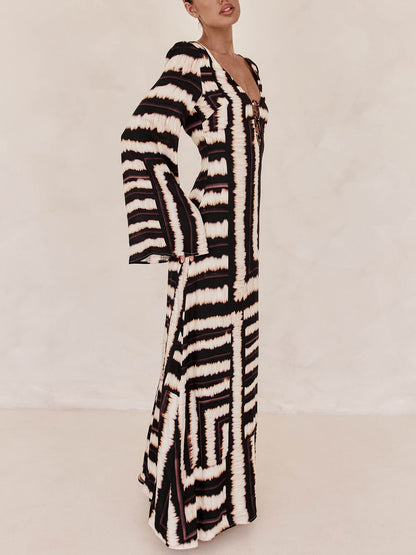 Vestido largo favorecedor con escote en V y estampado único con anilla en V