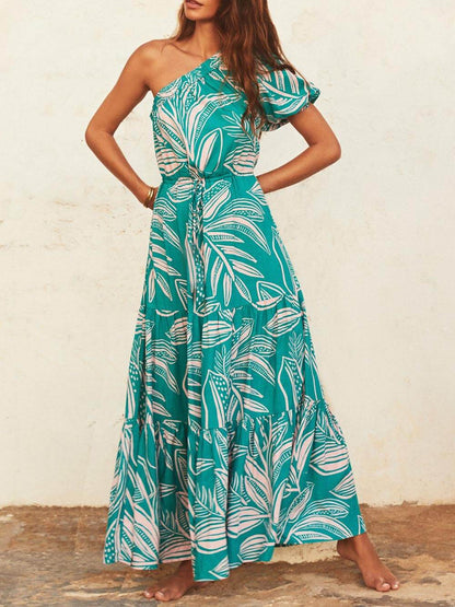 Vestido floral estilo festivo con estampado de hojas de palma y hombros descubiertos