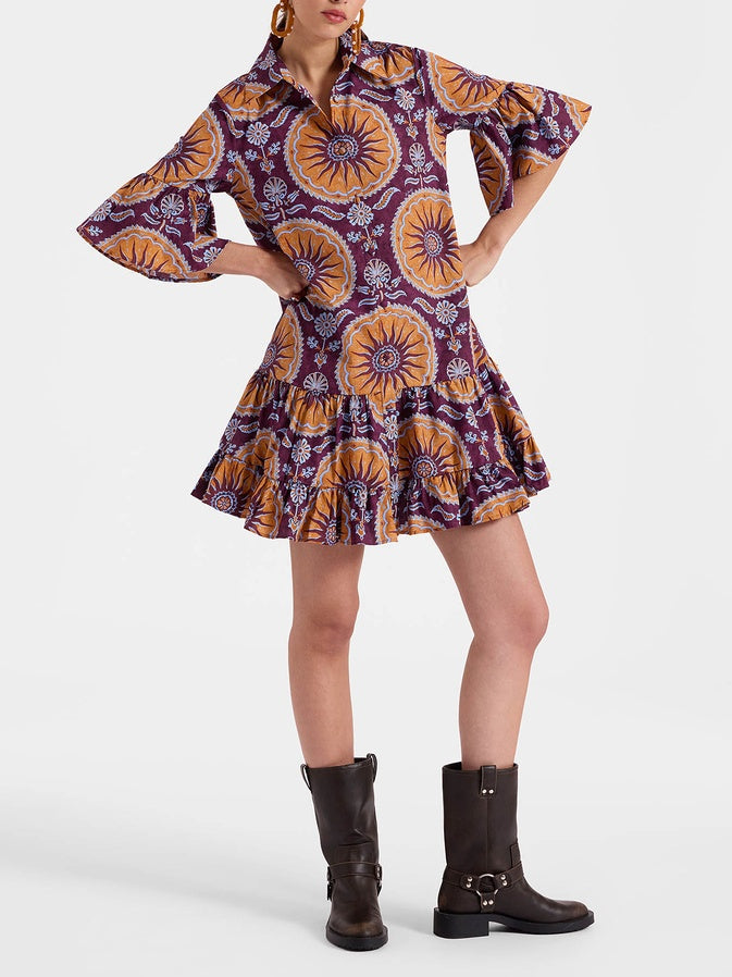 Minivestido escalonado con cintura caída