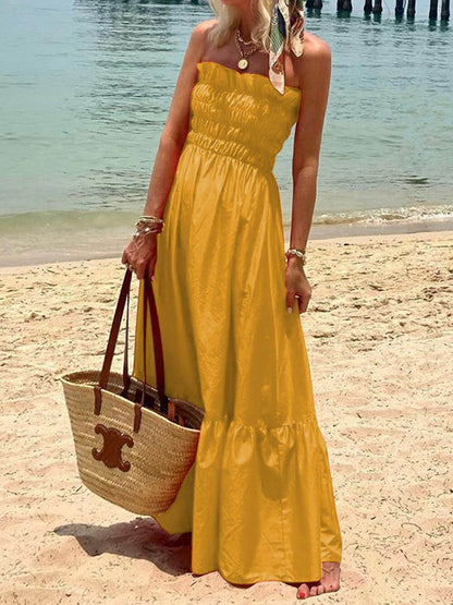 Vestido largo de vacaciones con busto fruncido y hombros descubiertos