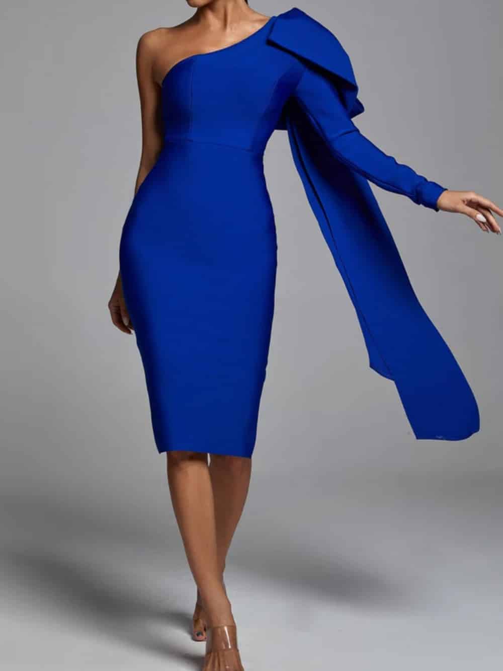 Vestido ajustado de un solo hombro en azul Abbey