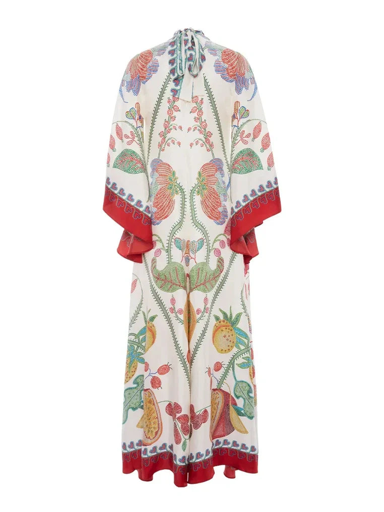 Vestido largo con estampado de ébano colocado a mano