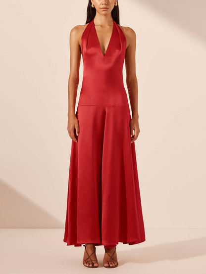 Vestido largo elegante con cuello en V profundo y halter