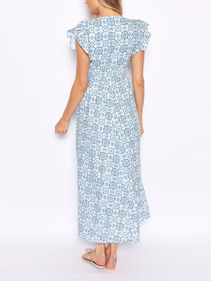 Vestido largo con cuello en V y mangas acampanadas con medallón azul