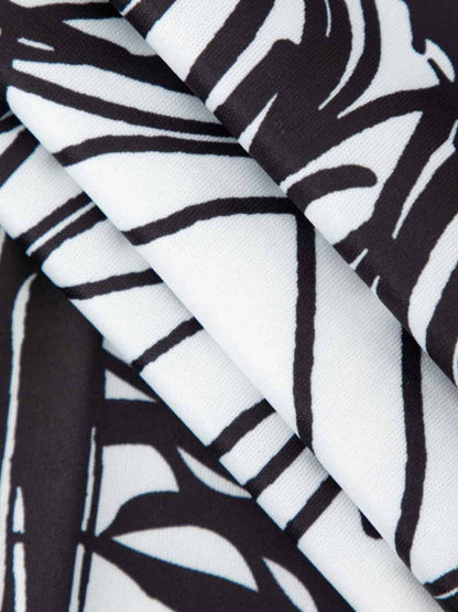 Minivestido de Manga Corta con Estampado Abstracto